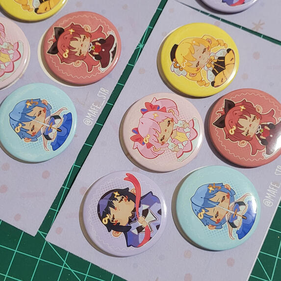 Kit Bottons Madoka